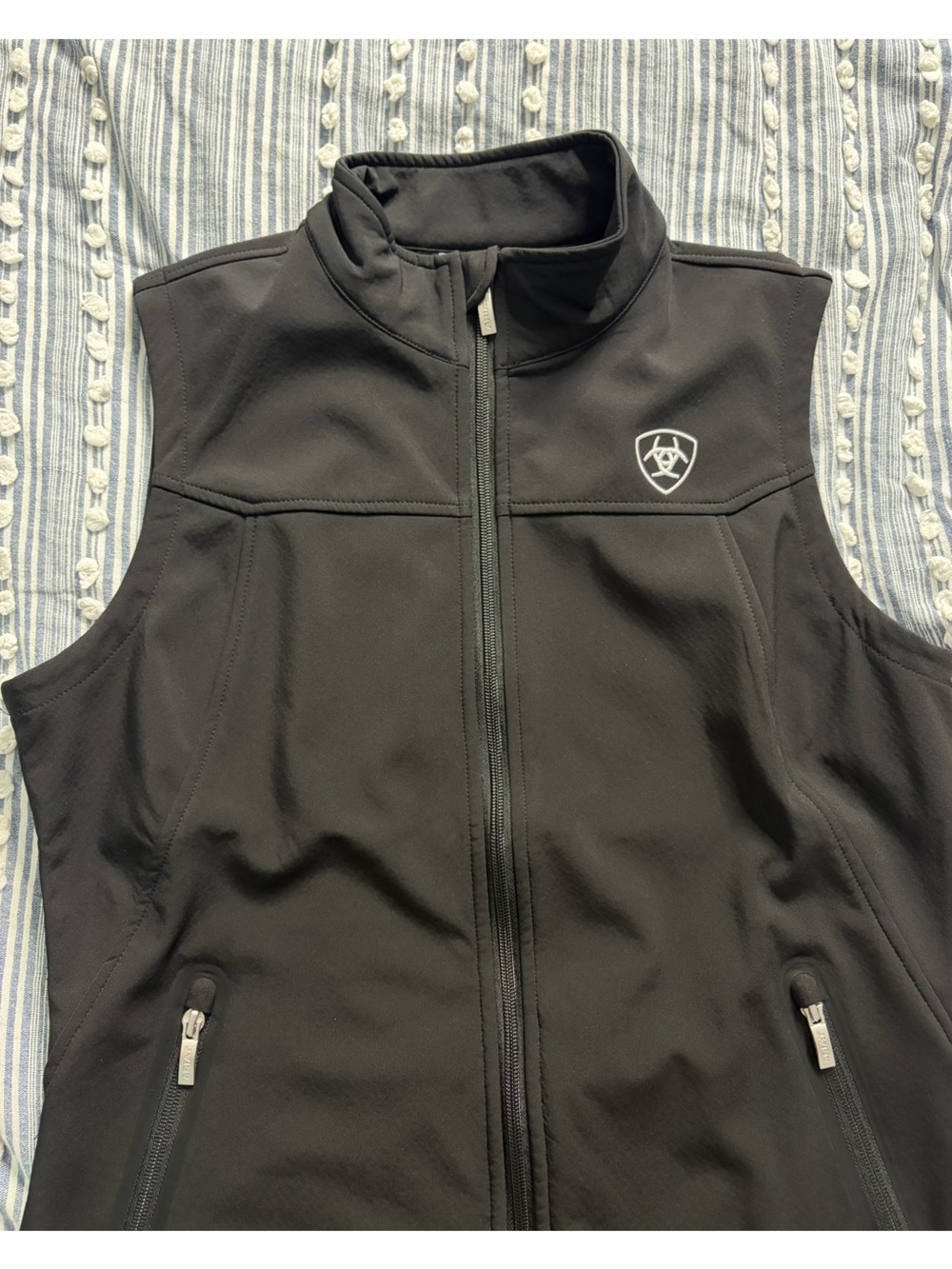 Ariat Womans Black Softshell Vest with Logo